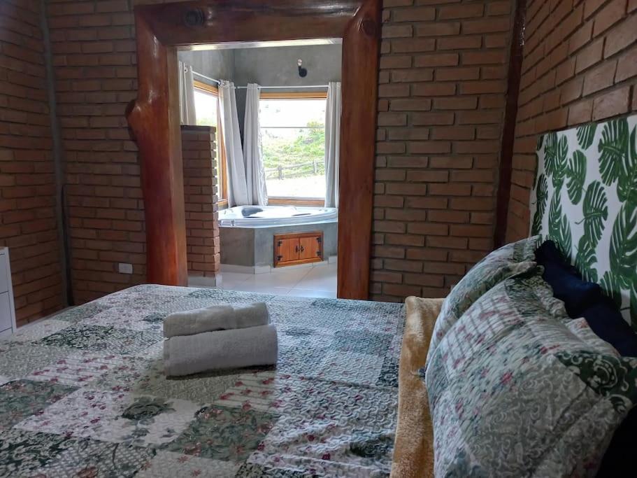 Chale Araucaria- Vale Das Pedras Mg Sapucai Mirim Bagian luar foto
